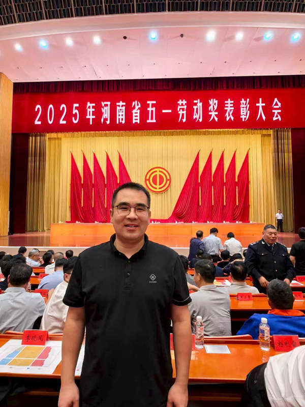 图1_副本.jpg